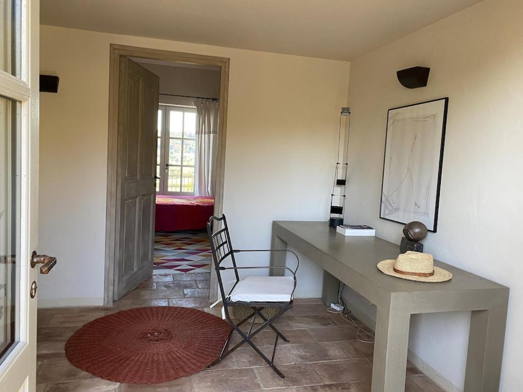 In Gordes, Facing The Entire Luberon Park A Beautiful 5 Bedrooms House Exterior photo